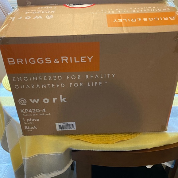 Briggs & Riley Medium Bookbag - Picture 3 of 4